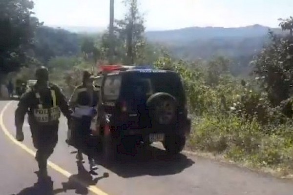 Educadora muere en accidente vehicular en la Comarca Ngäbe Buglé