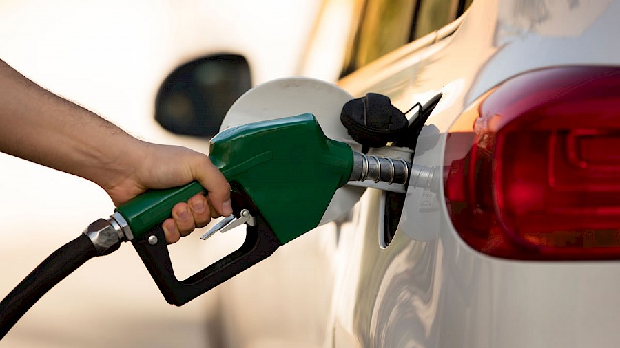 A la baja los precios de venta de los combustibles este viernes 5 de mayo