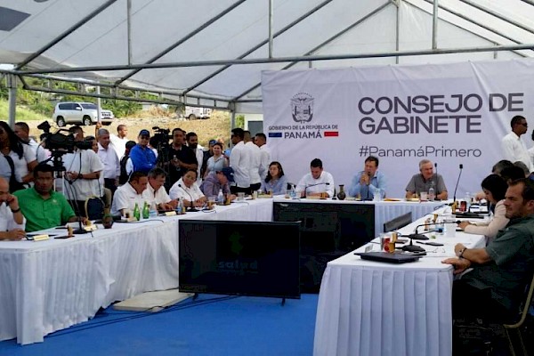 Más de B/. 44 millones se invierten para adecuar la red vial en Colón