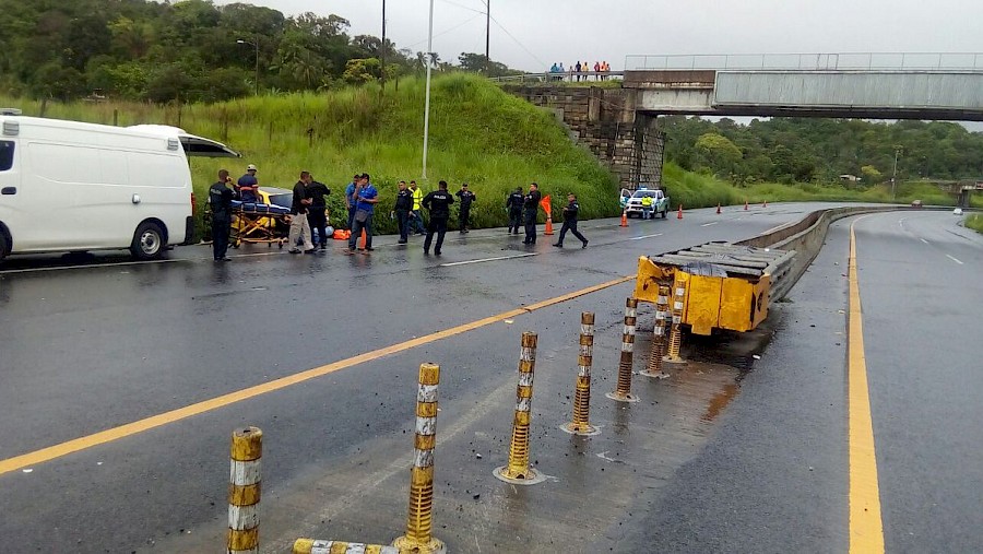 Fallece un miembro de la PN en accidente de auto en Colón