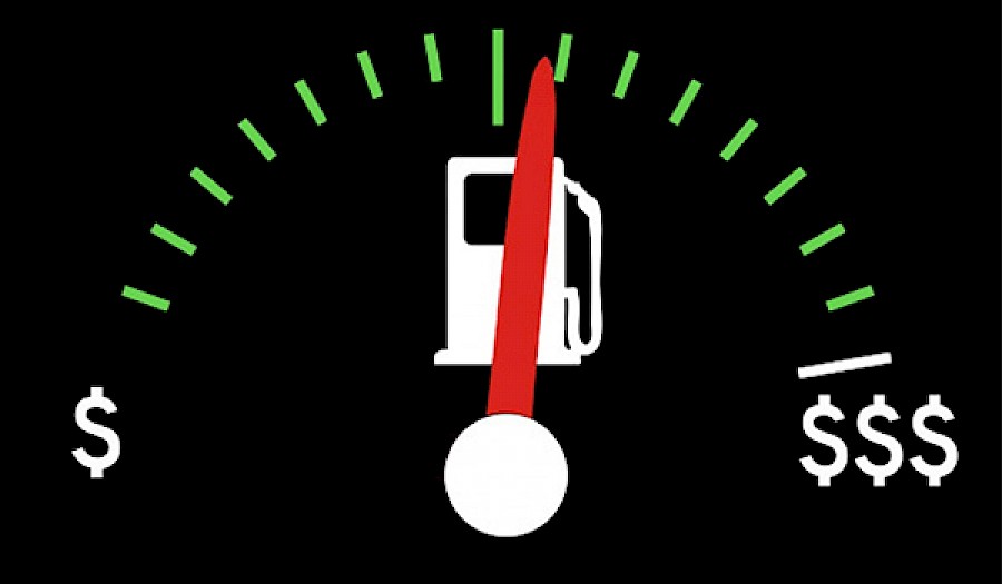 Precios del combustible registran una baja