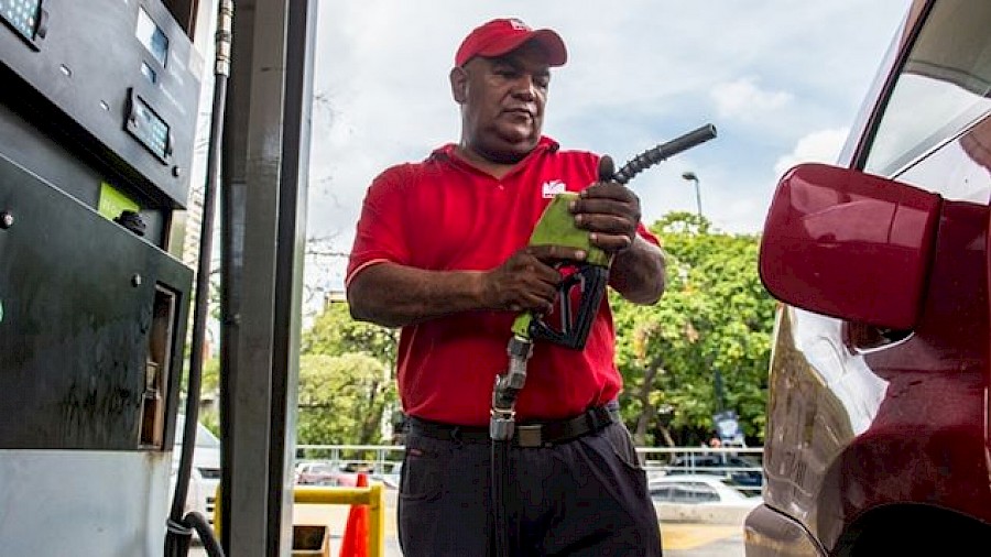 Gasolina de 91 y 95 octanos subirá de precio este viernes, litro diésel se mantiene