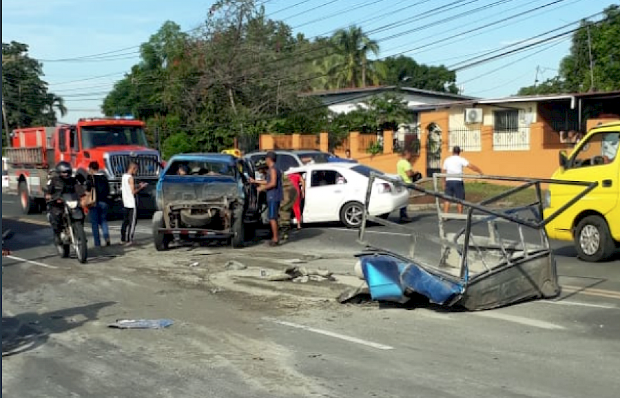 Cuatro heridos por accidente en Tocumen