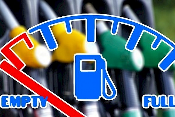 Precio del combustible a la baja