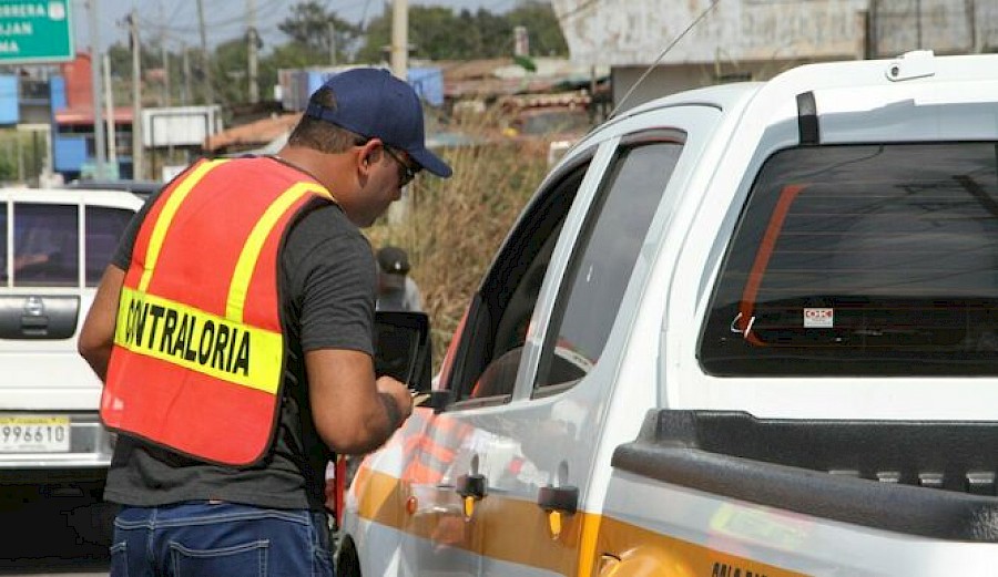 Se sancionan a 97 conductores de vehículos del Estado