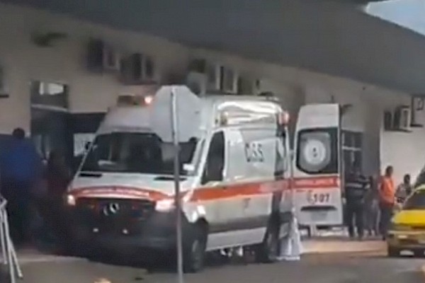 Menor de seis años es atropellado por una ambulancia en Colón