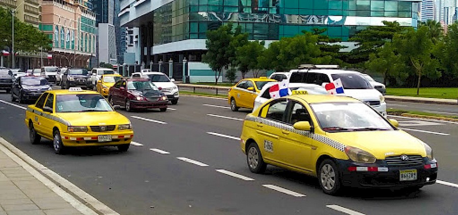 Se mantiene la circulación de taxis por el último número de la placa