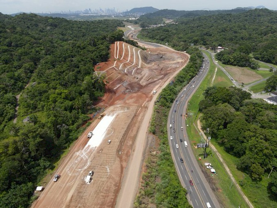 Trabajos de voalduras en Loma Cová este 24 de junio