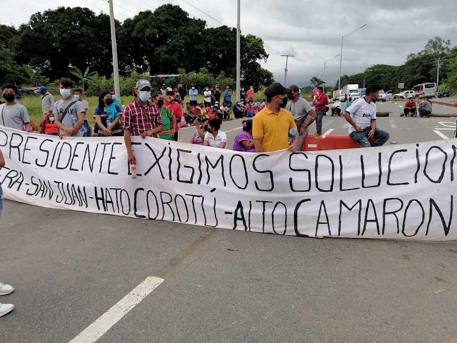Autoridades del MOP se reúnen con directivos de la comarca Ngäbe-Buglé y acuerdan reapertura de la carretera Panamericana