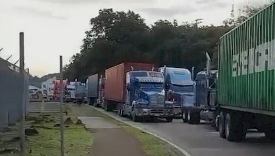 Transportistas de carga contenerizada levantan paro tras acuerdo con navieras